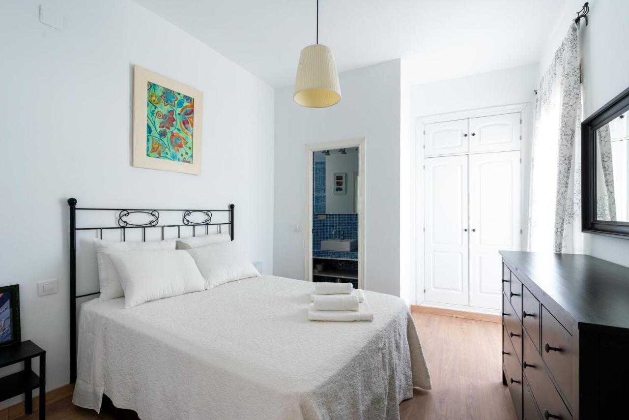 Am Alameda Santa Rufina Leilighet Sevilla Eksteriør bilde